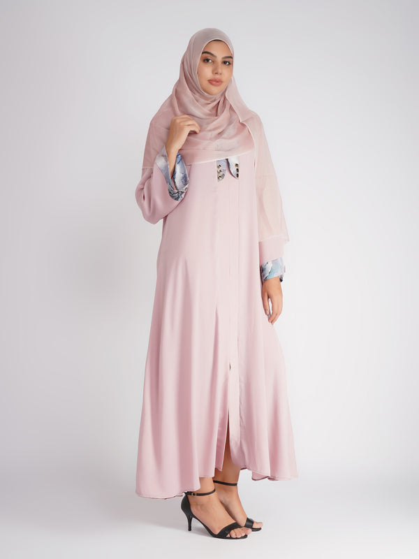 Classic Abaya with Elastic Sleeves